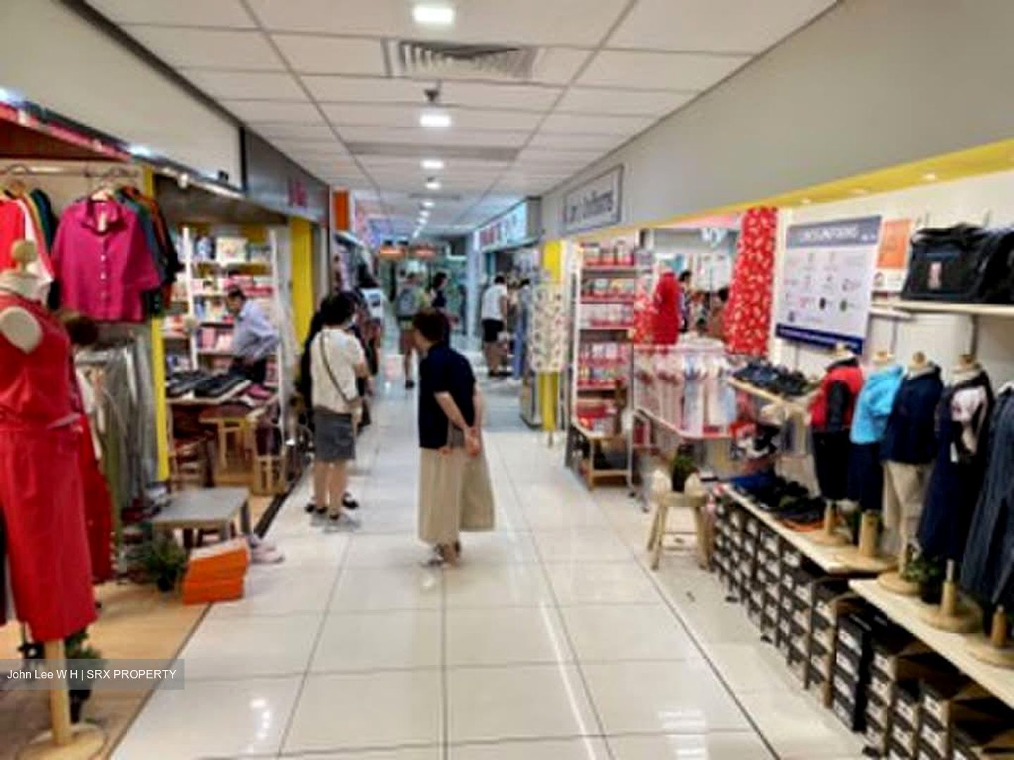 Holland Road Shopping Centre (D10), Retail #595002391